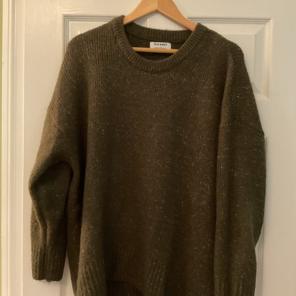 Women's olive Green Sweater